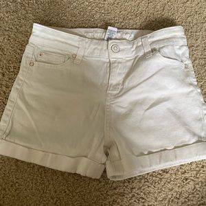 white jean shorts